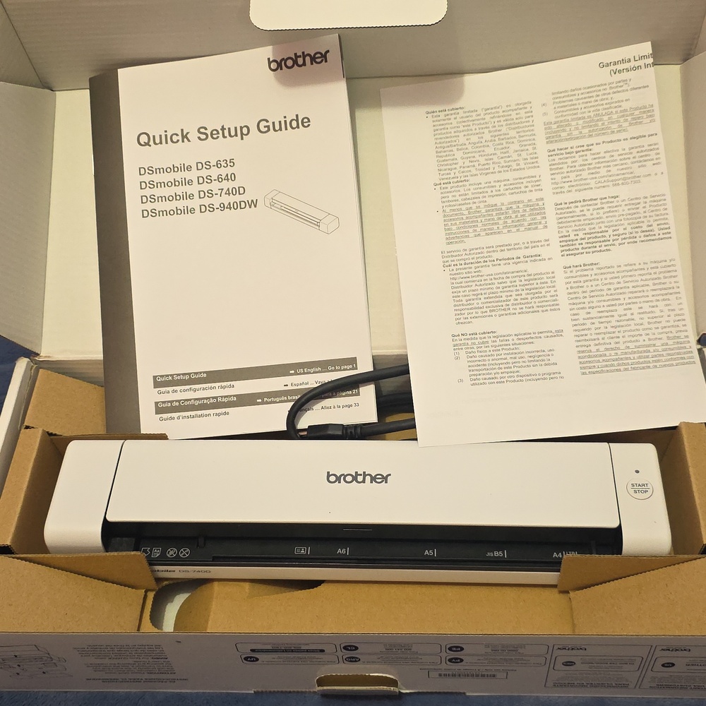 Brother Mobile Duplex Scanner in White and Blue - Picture 11 of 11